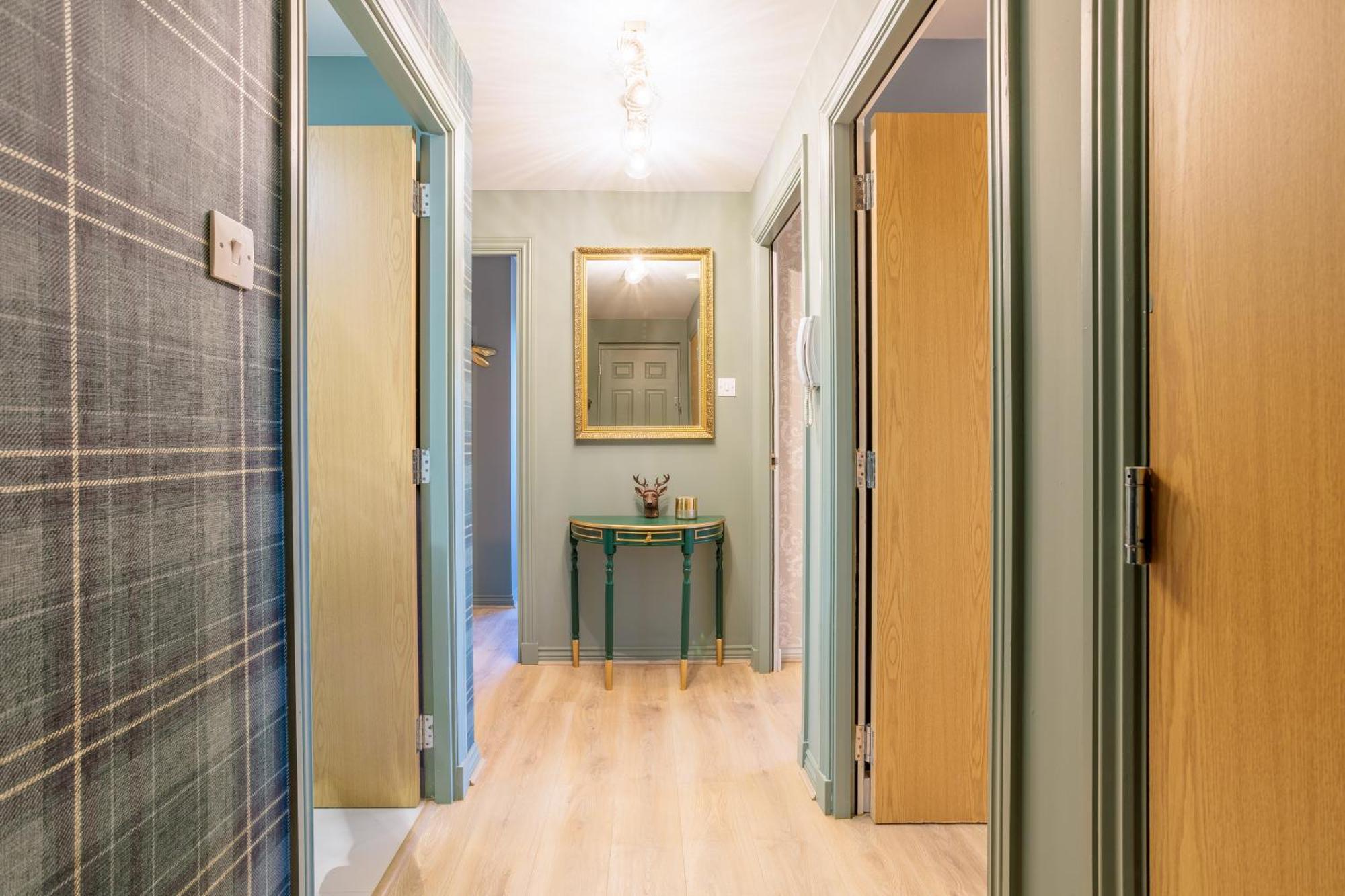 Luxurious Scottish Apartment เพิร์ท ภายนอก รูปภาพ